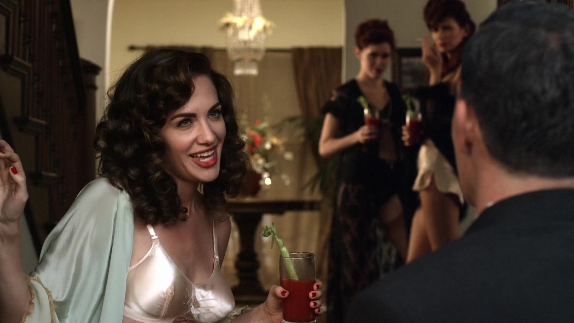 MobCity1x06_032.jpg MobCity1x06_032.jpg