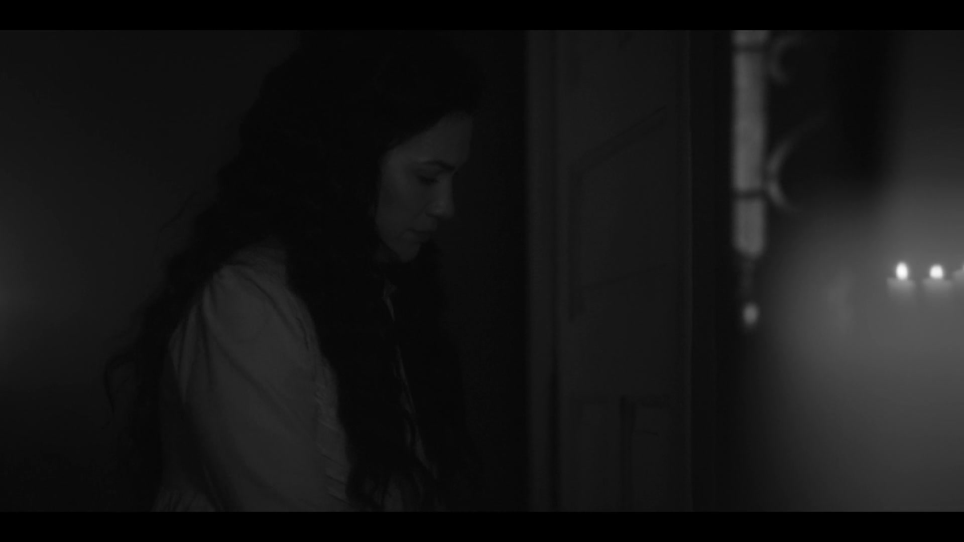 THOBM1x08_0410.jpg THOBM1x08_0410.jpg