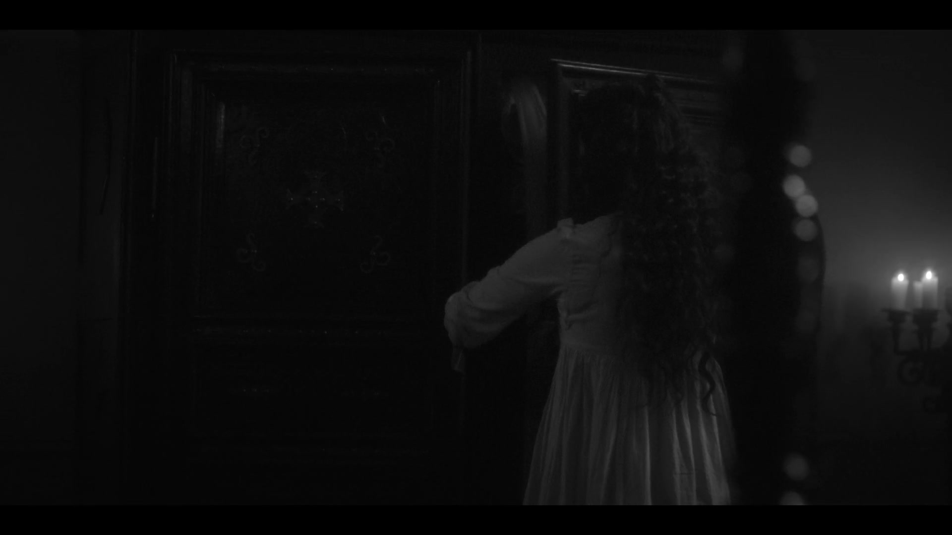 THOBM1x08_0424.jpg THOBM1x08_0424.jpg