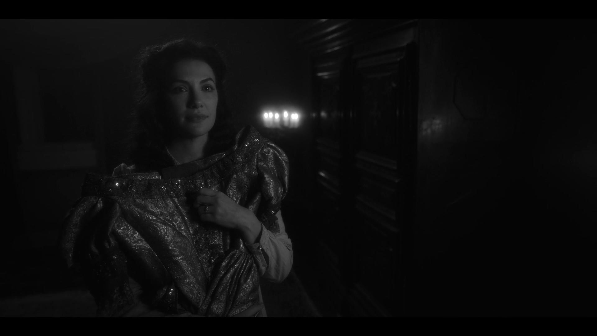 THOBM1x08_0519.jpg THOBM1x08_0519.jpg