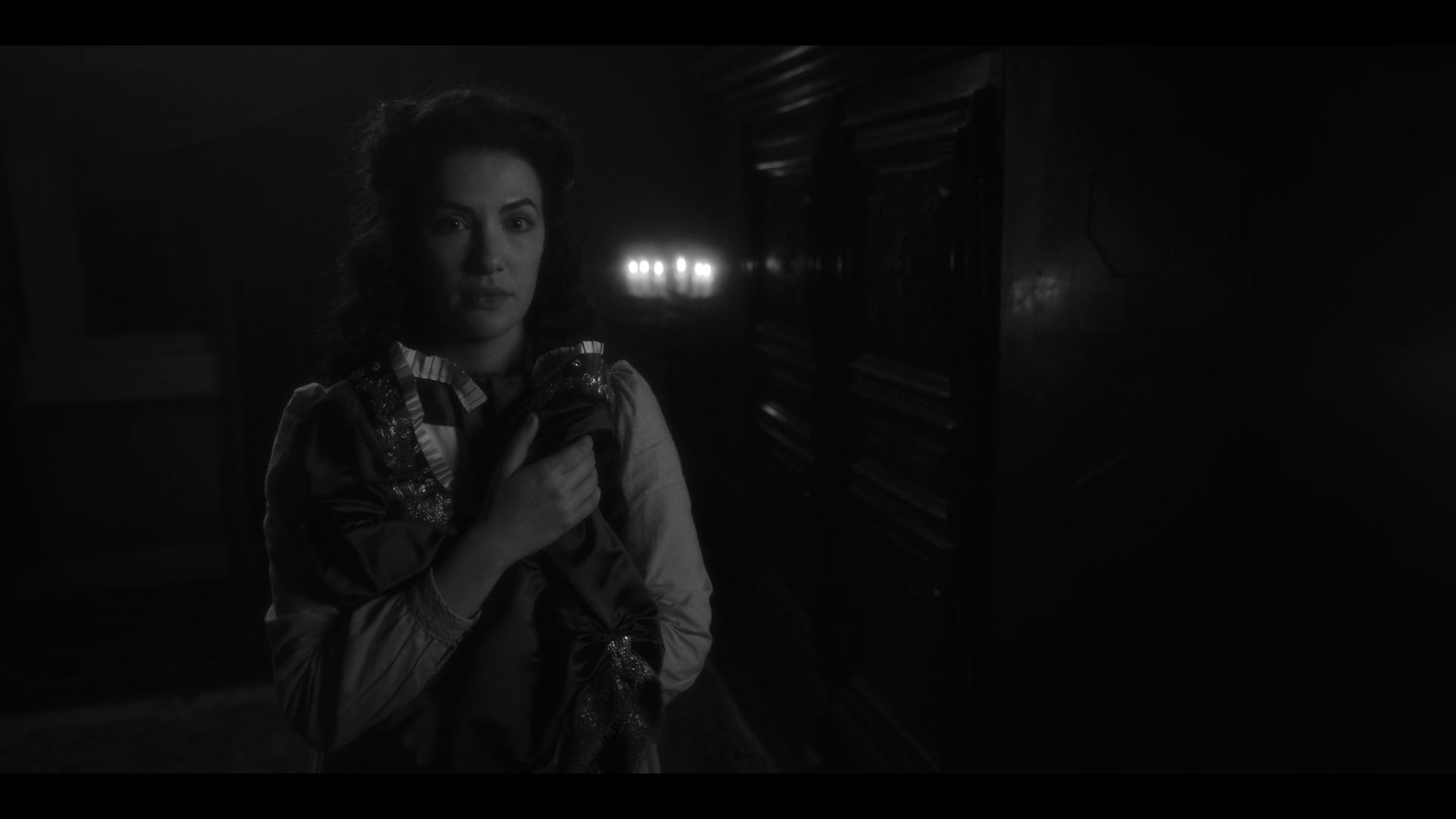 THOBM1x08_0521.jpg THOBM1x08_0521.jpg