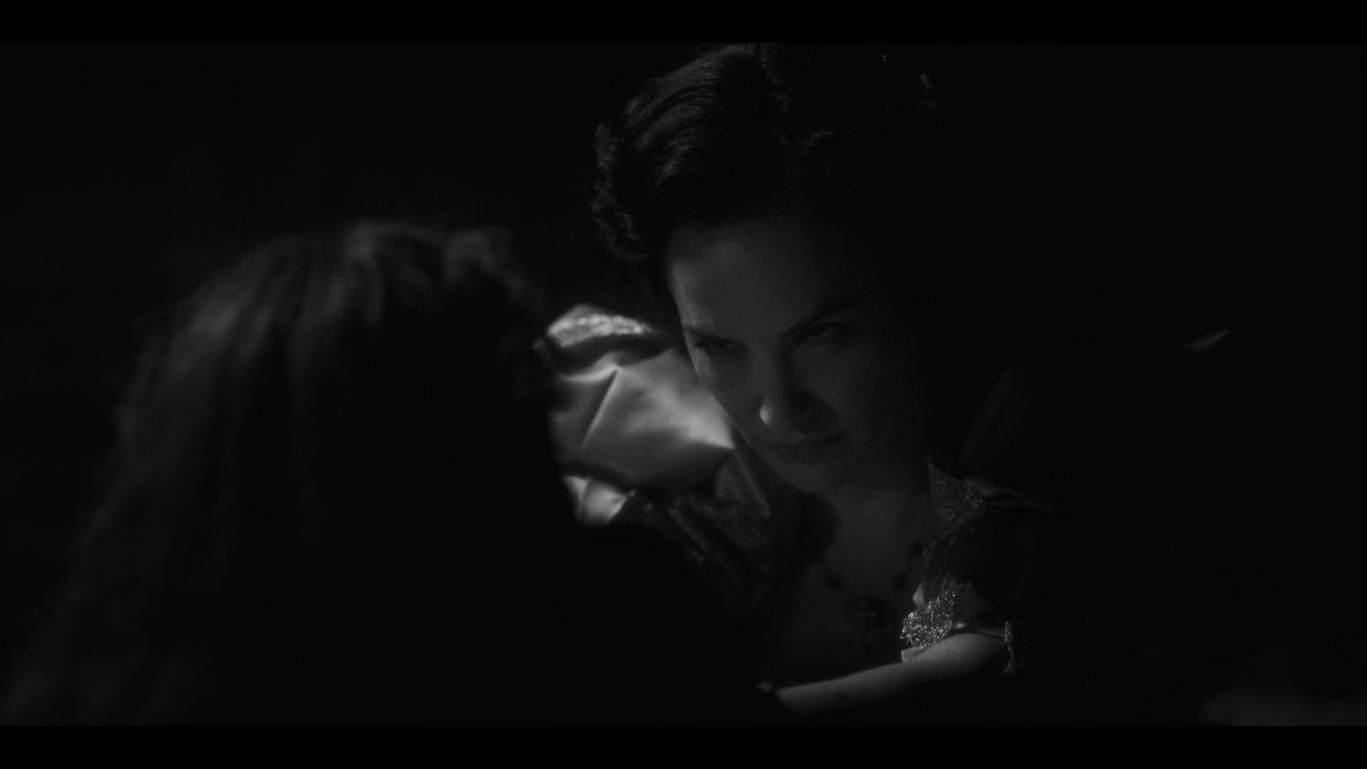 THOBM1x08_0532.jpg THOBM1x08_0532.jpg