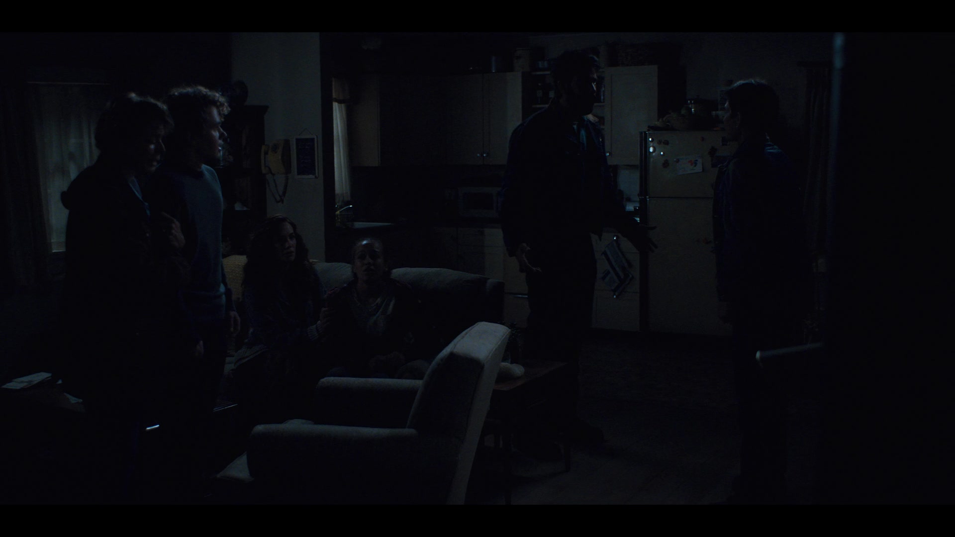 MidnightMass1x07_0005.jpg MidnightMass1x07_0005.jpg