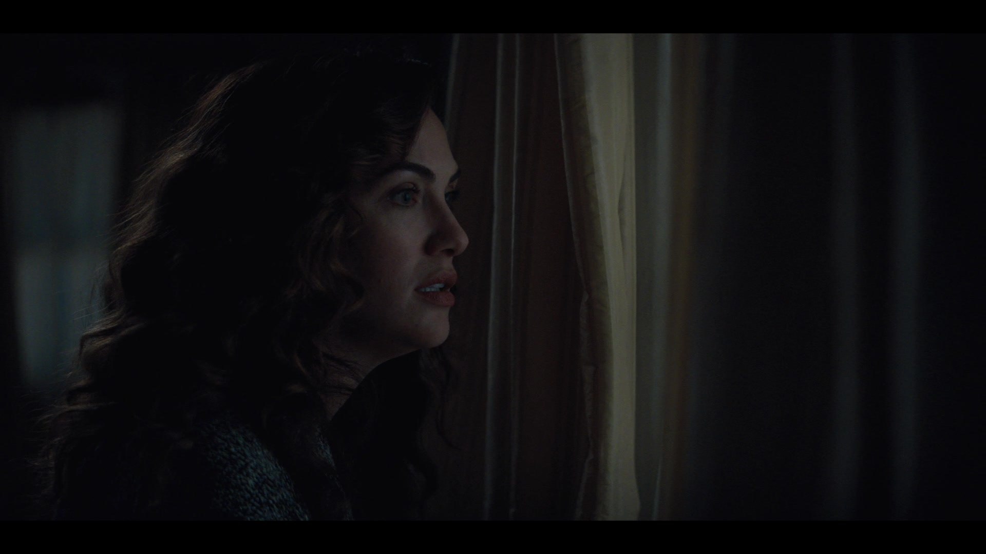 MidnightMass1x07_0015.jpg MidnightMass1x07_0015.jpg