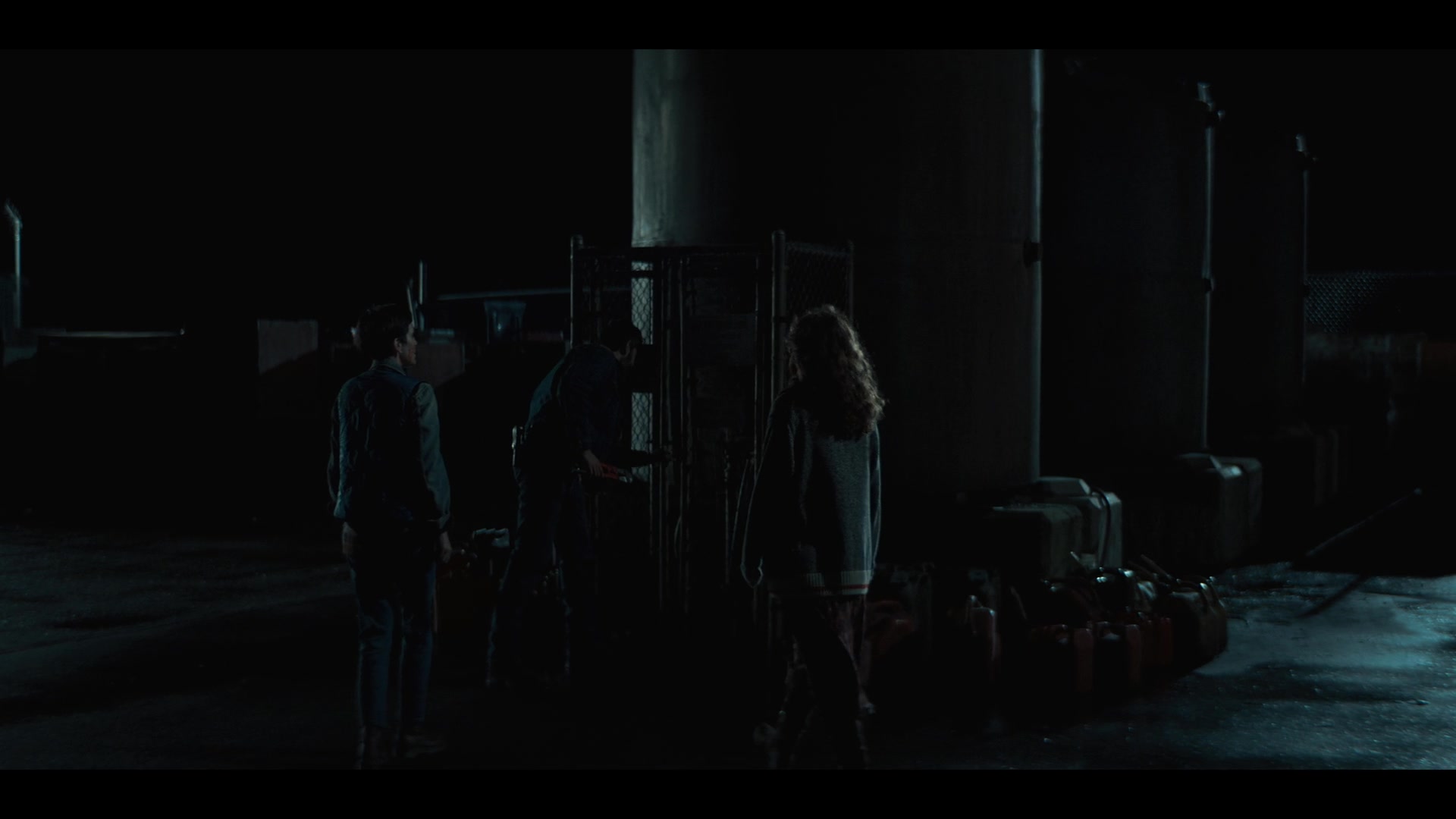 MidnightMass1x07_0119.jpg MidnightMass1x07_0119.jpg