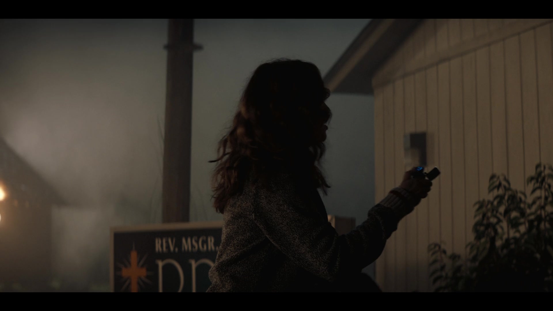 MidnightMass1x07_0140.jpg MidnightMass1x07_0140.jpg