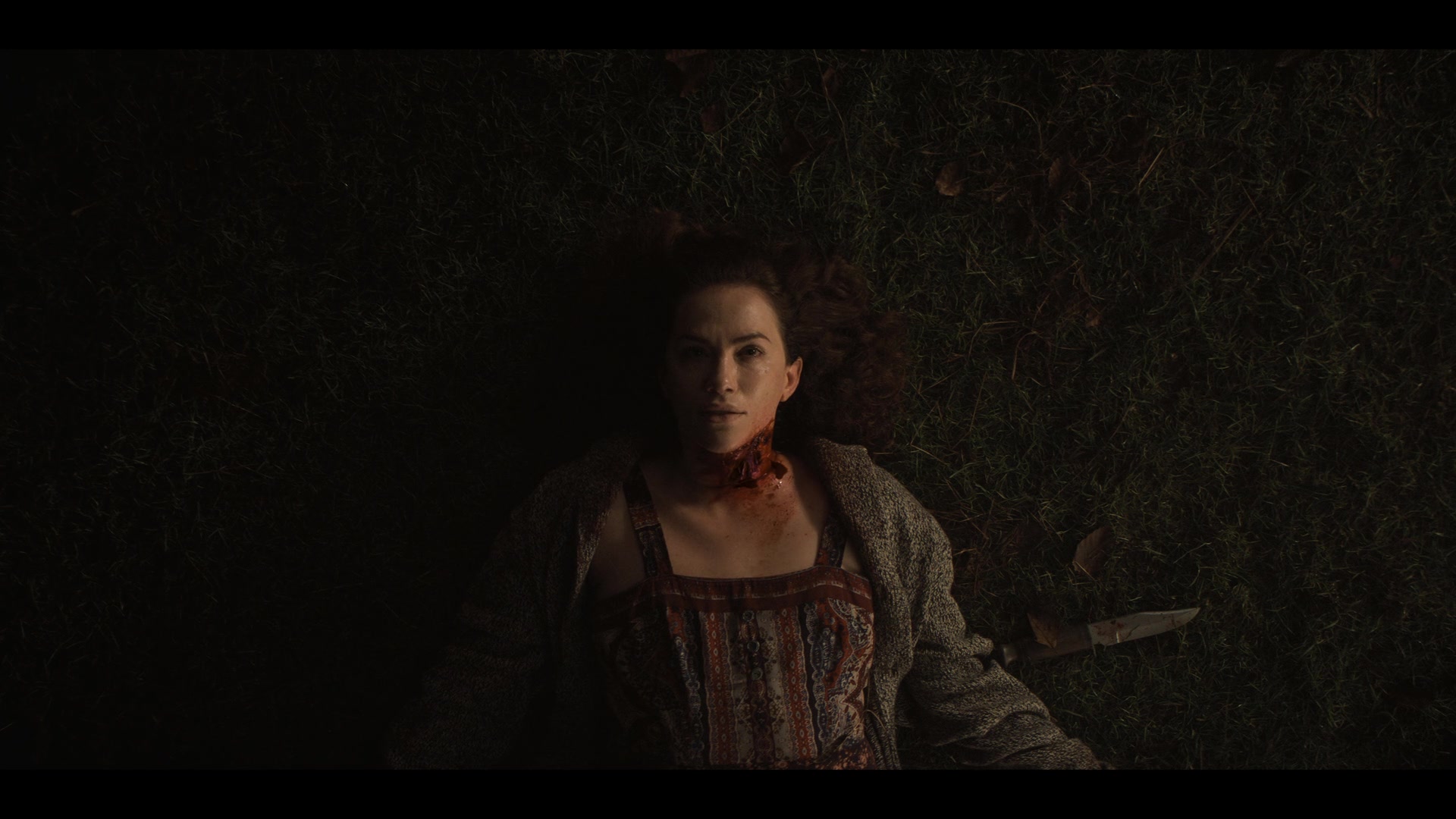 MidnightMass1x07_0183.jpg MidnightMass1x07_0183.jpg