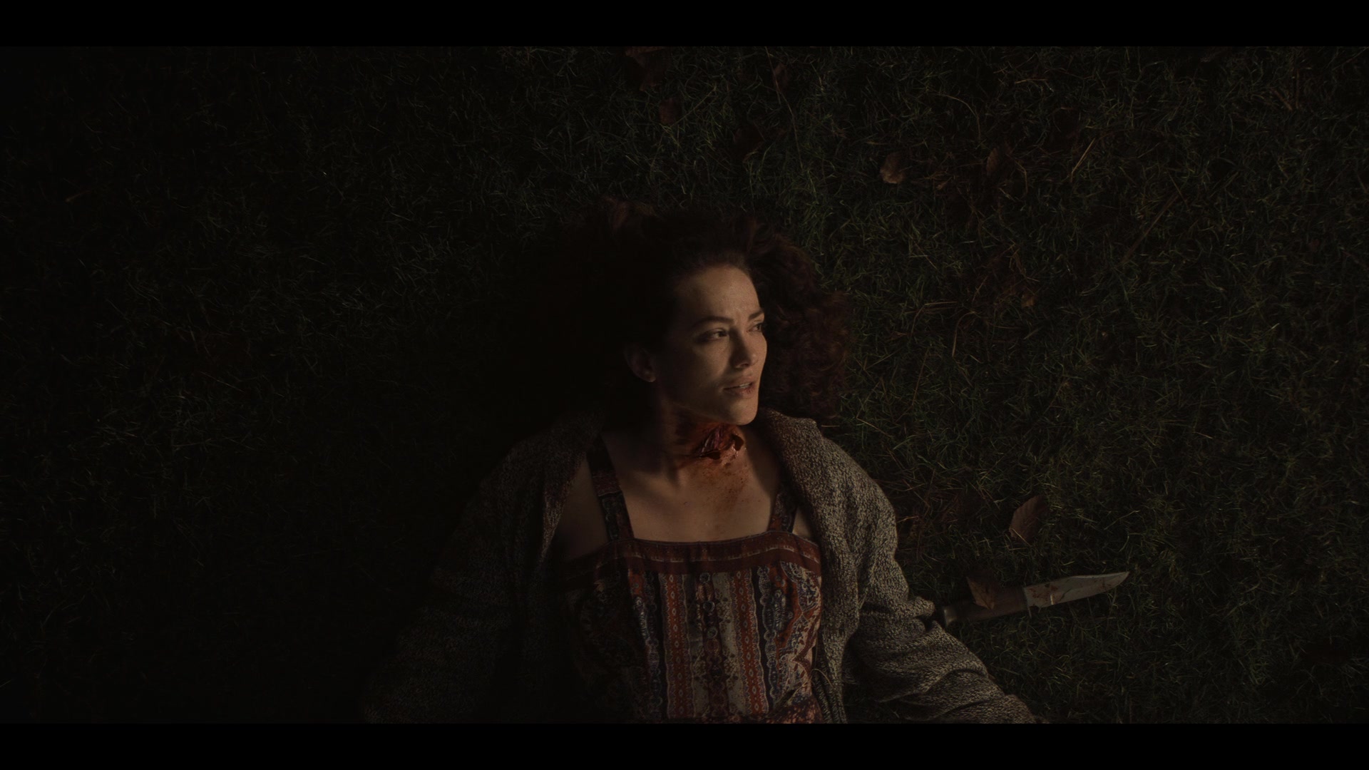 MidnightMass1x07_0194.jpg MidnightMass1x07_0194.jpg