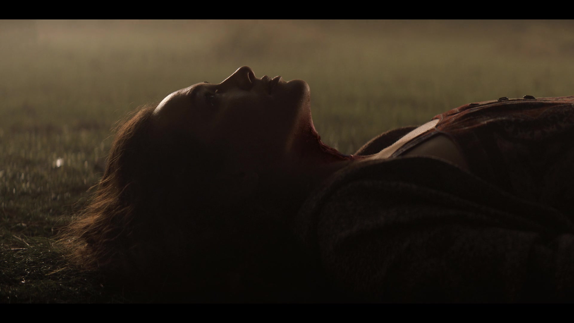 MidnightMass1x07_0240.jpg MidnightMass1x07_0240.jpg