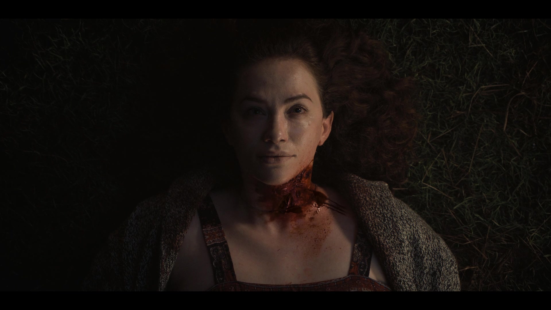 MidnightMass1x07_0262.jpg MidnightMass1x07_0262.jpg