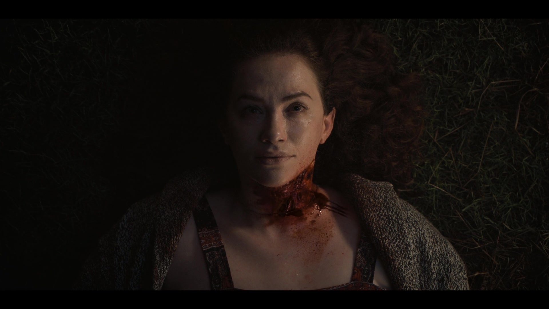 MidnightMass1x07_0263.jpg MidnightMass1x07_0263.jpg